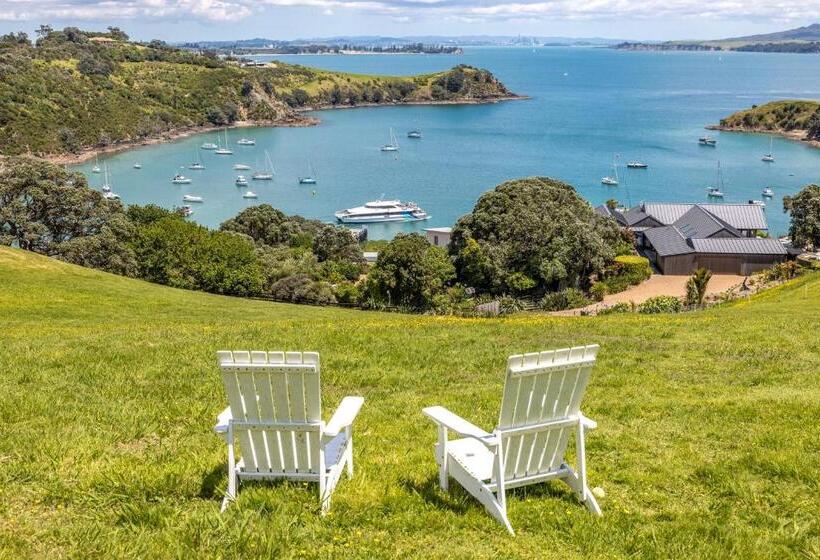 펜션 The Moorings Studio Apartments