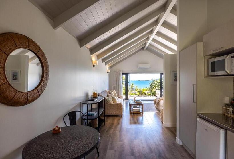 펜션 The Moorings Studio Apartments