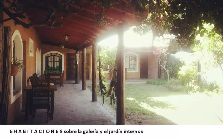 Retkeilymaja Posada Argimon