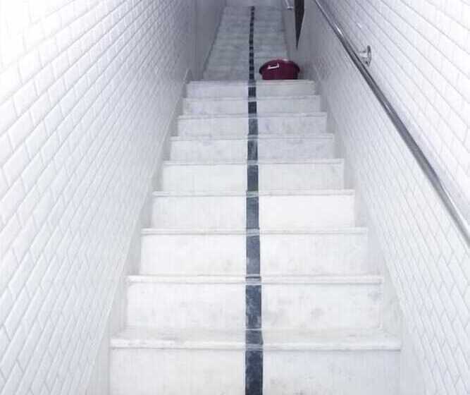 Friends Hostel By Backpackers Heaven New Delhi Railway Station  Paharganj