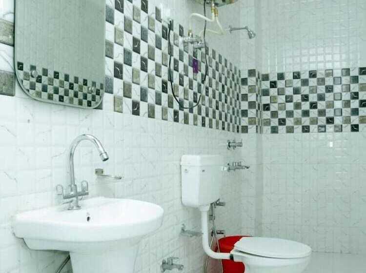 Friends Hostel By Backpackers Heaven New Delhi Railway Station  Paharganj