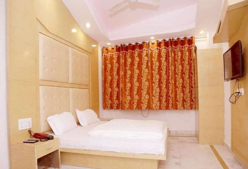 Friends Hostel By Backpackers Heaven New Delhi Railway Station  Paharganj