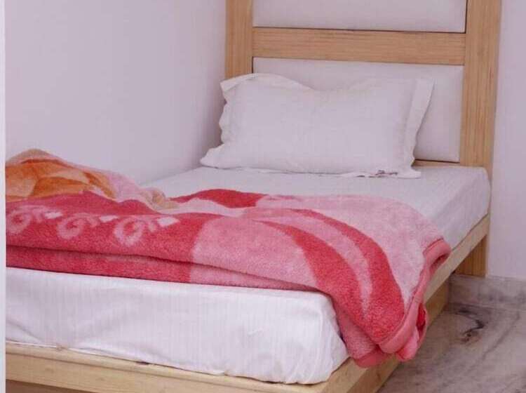 Friends Hostel By Backpackers Heaven New Delhi Railway Station  Paharganj