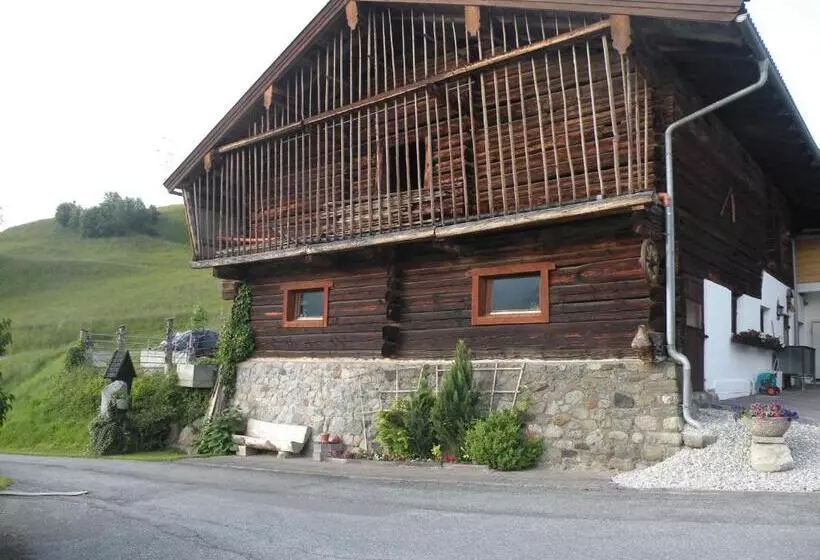 ペンション Alpenhof Grafleiten