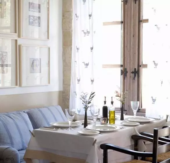 Majatalo Apokryfo Traditional Guesthouse