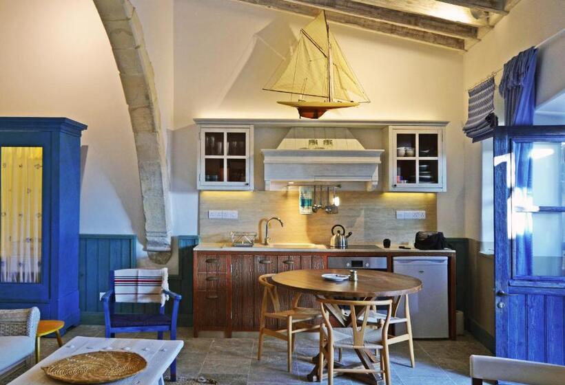 ペンション Apokryfo Traditional Guesthouse