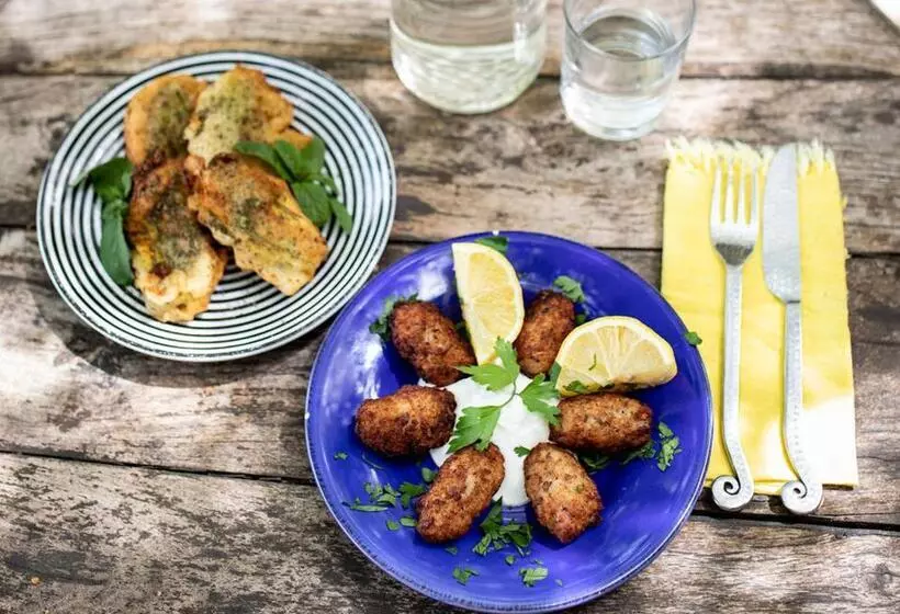 Majatalo Apokryfo Traditional Guesthouse