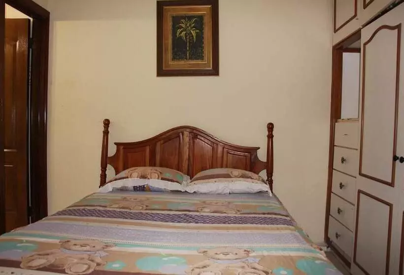 پانسیون Dumas Villas