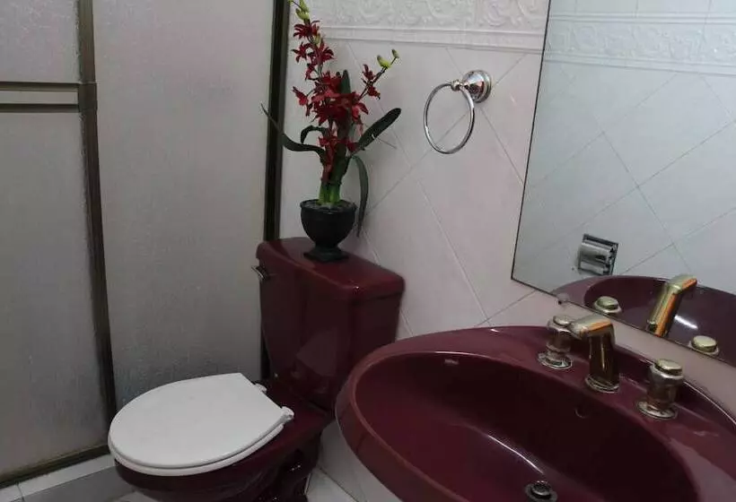 پانسیون Dumas Villas