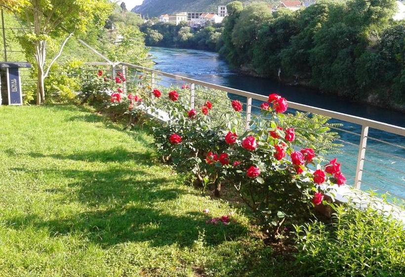 پانسیون Elite Guest House