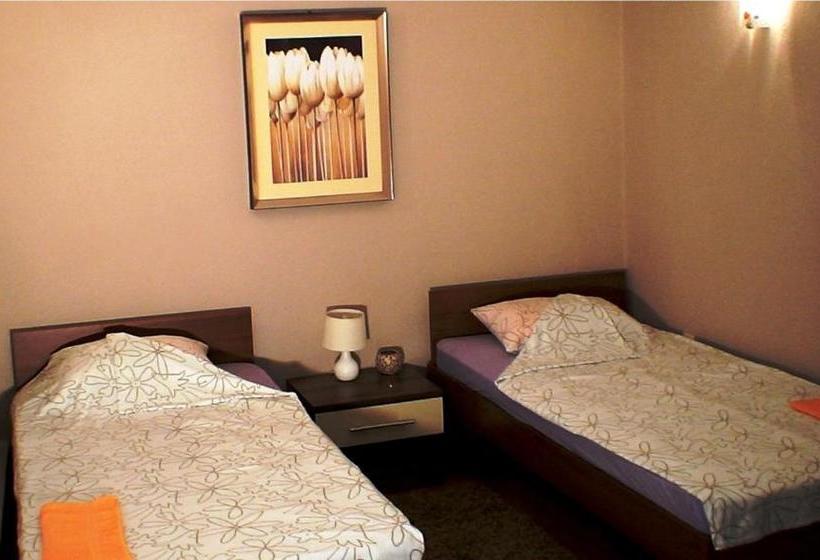 پانسیون Elite Guest House