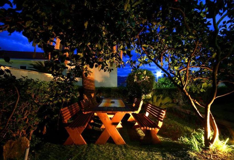 پانسیون Guesthouse Bmb Bagarić