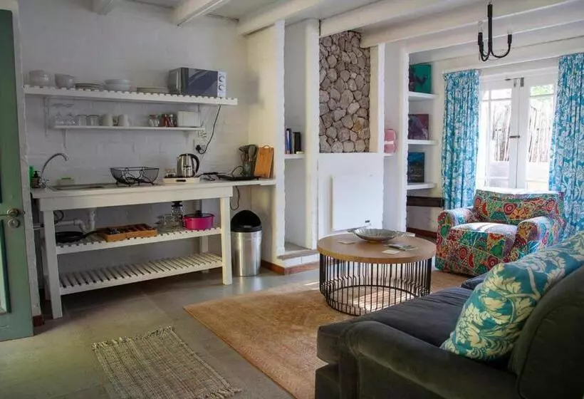 Majatalo Old Potters Inn