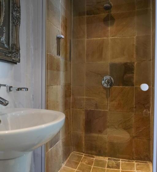 ペンション Old Potters Inn