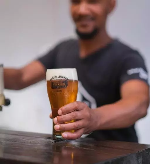 Majatalo Old Potters Inn