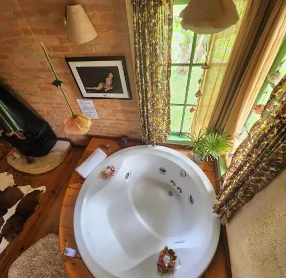 ペンション Pousada Vale Monte Azul