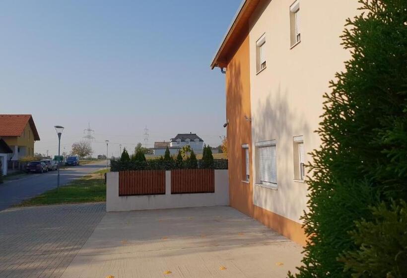 Pension Diana Parndorf