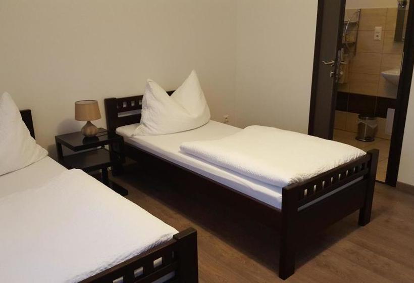 Pension Diana Parndorf