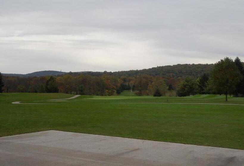 Szálló Guest Quarters At The Bridges Golf Club