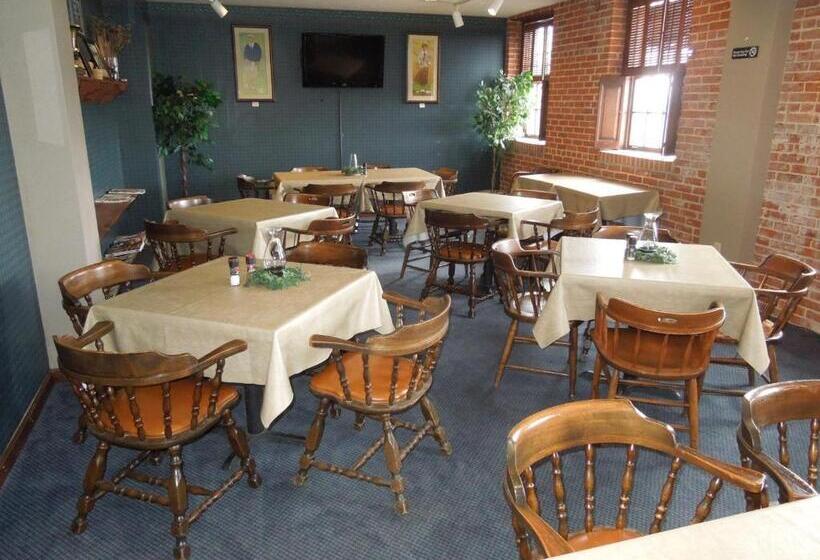 Szálló Guest Quarters At The Bridges Golf Club