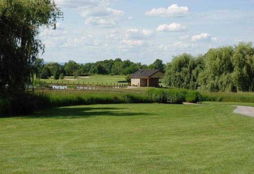 Szálló Guest Quarters At The Bridges Golf Club