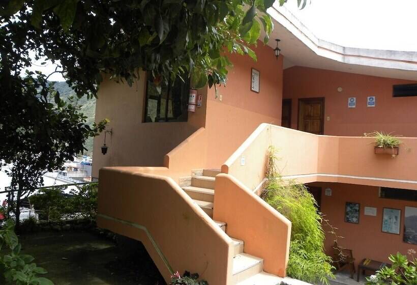 فندق صغير Hosteria Llanovientos