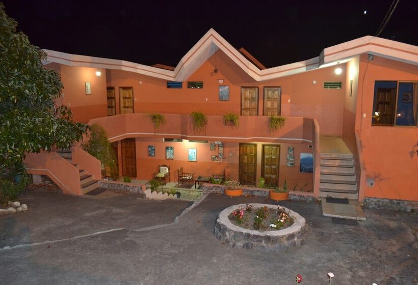 فندق صغير Hosteria Llanovientos