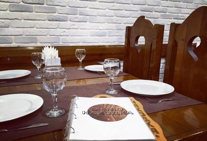 هاستل Nakhodka Inn