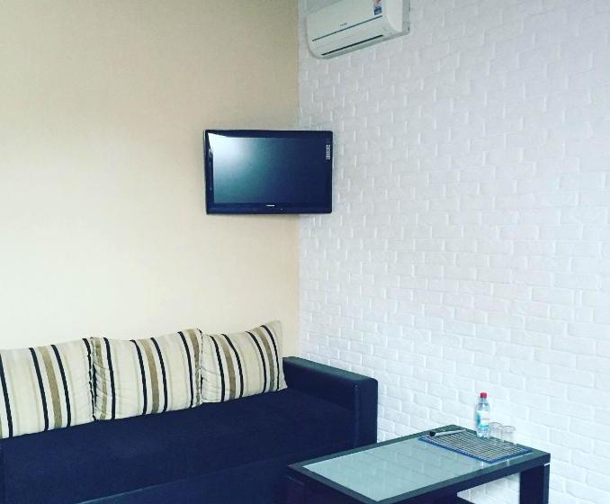 هاستل Nakhodka Inn