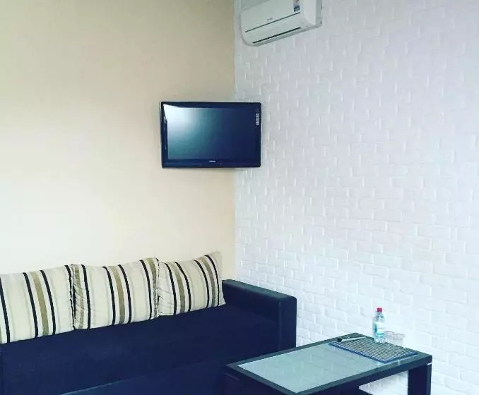 هاستل Nakhodka Inn