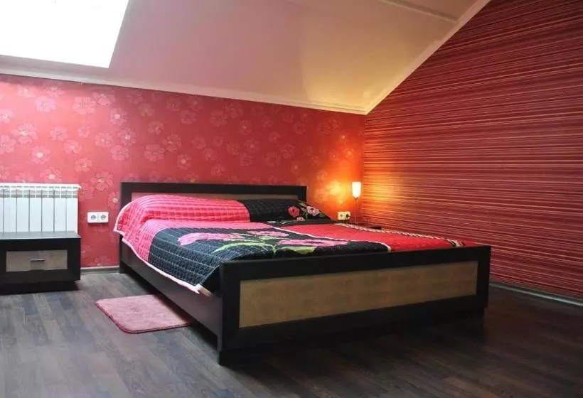 هاستل Nakhodka Inn