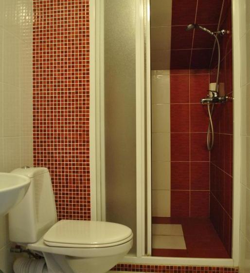 هاستل Nakhodka Inn