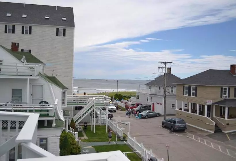 ユースホステル The New Oceanic Inn