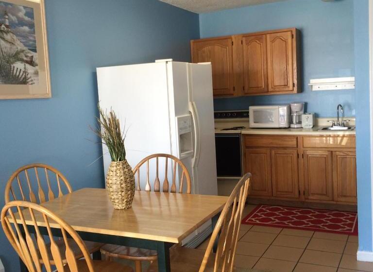 فندق صغير The New Oceanic Inn