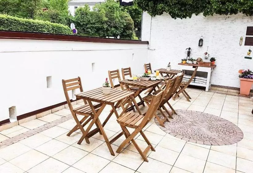 Helenental Pension & Apartments