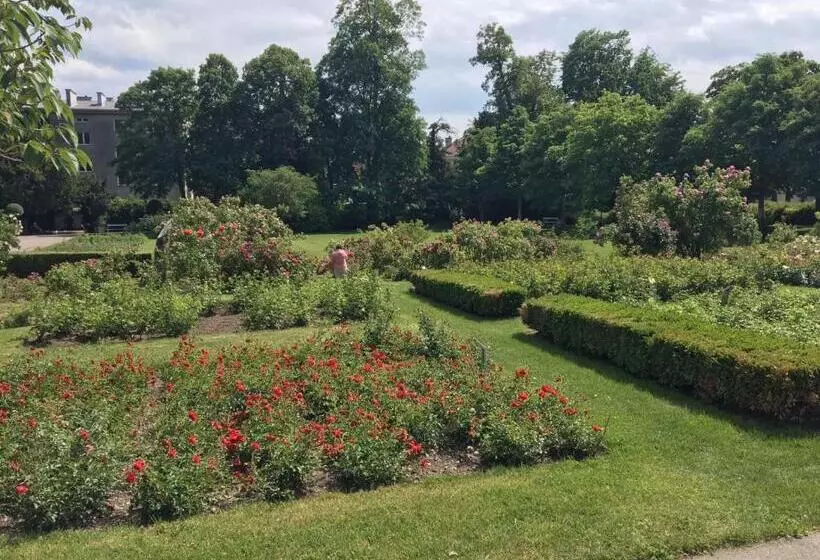 Helenental Pension & Apartments