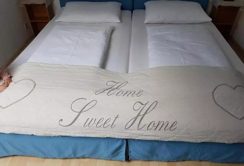 Helenental Pension & Apartments