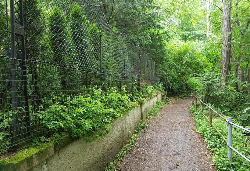 Helenental Pension & Apartments