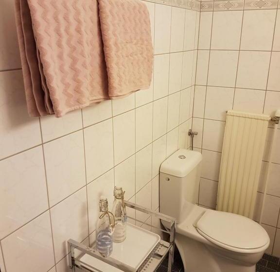 Helenental Pension & Apartments