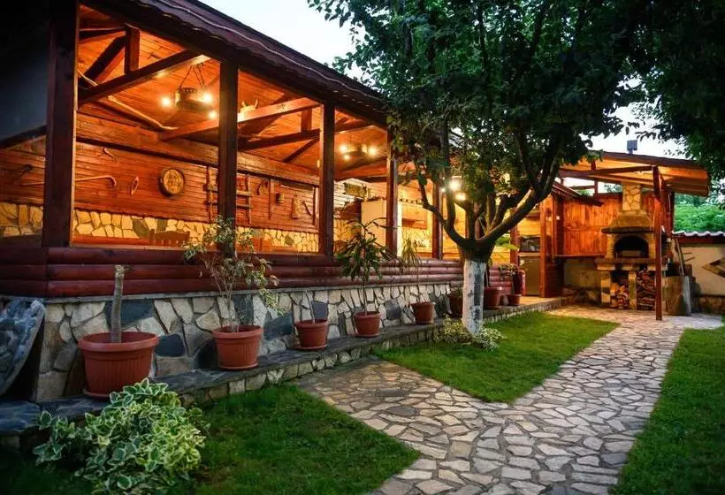 ペンション Medi Guest House