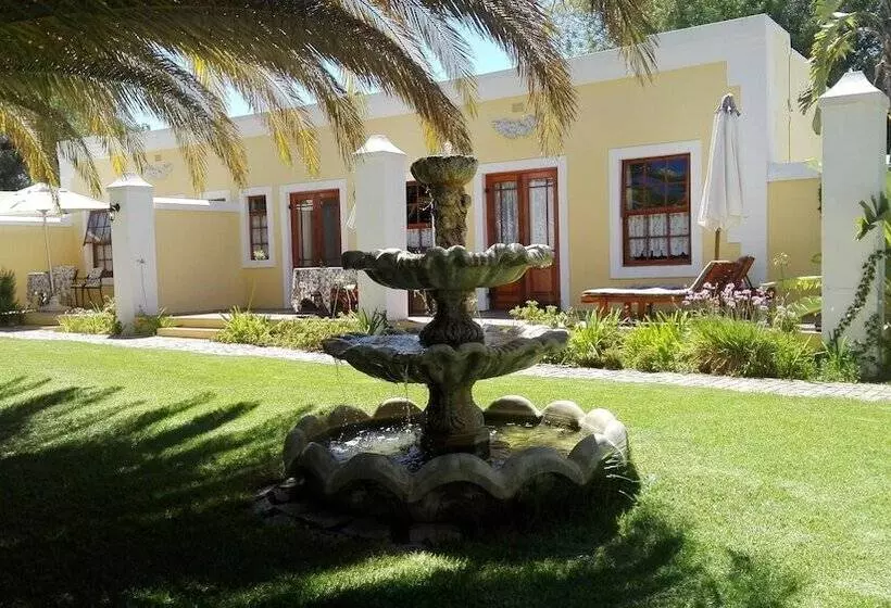 Majatalo Saxecoburg Lodge