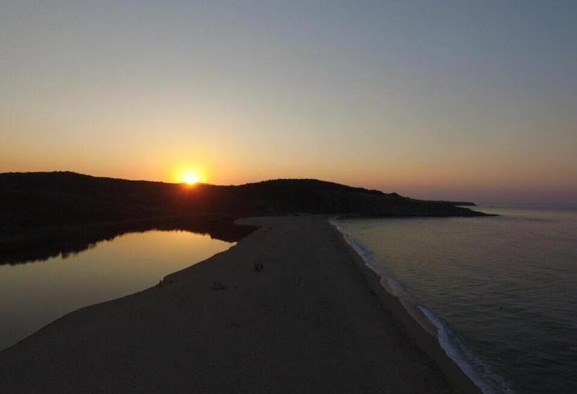 פנסיון Villa California