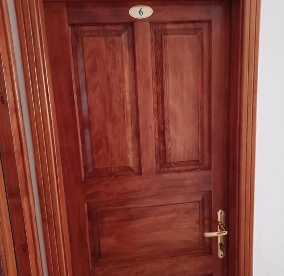 پانسیون Villa Obad Guest House