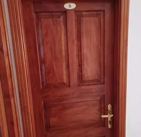 پانسیون Villa Obad Guest House