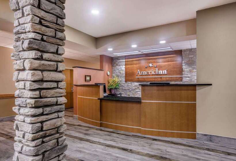 فندق صغير Comfort Inn & Suites