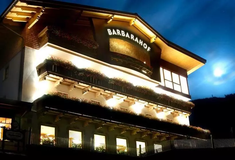 ユースホステル Barbarahof