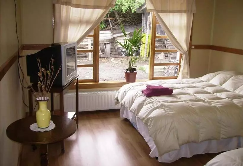 ユースホステル Hostal El Rincón