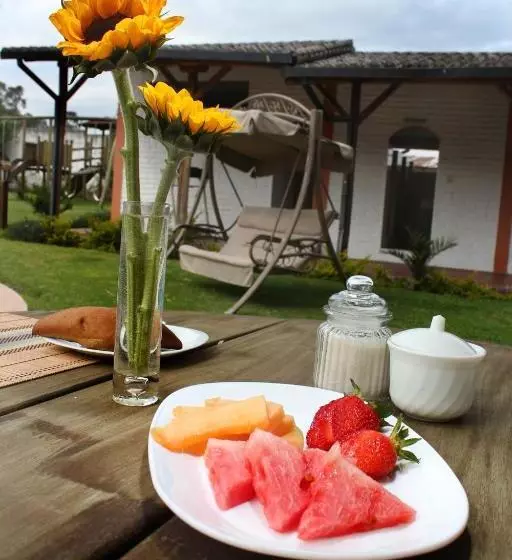 Retkeilymaja Hosteria San Carlos Tababela