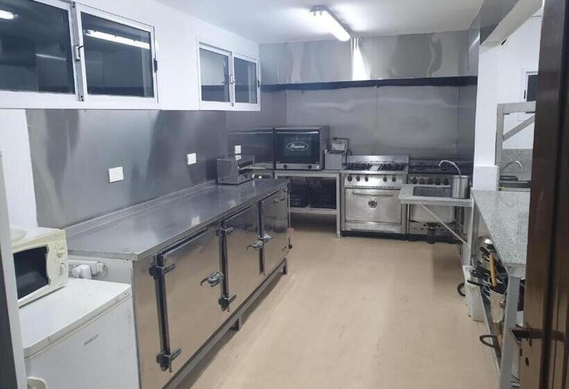 Herberge Senador Dupont