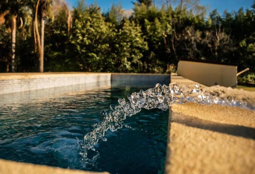 Herberge Senador Dupont